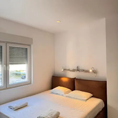Apartment Leo Sea View *