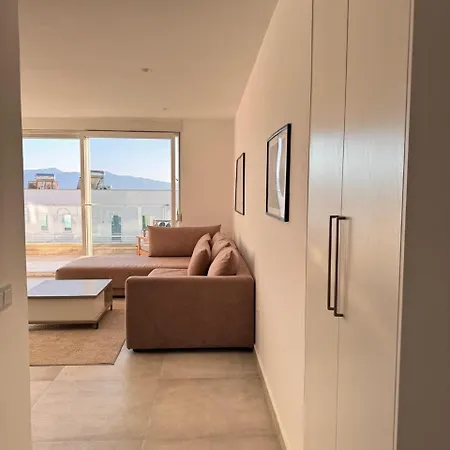 Leo Sea View * Sarande