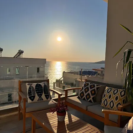 Leo Sea View 아파트 *